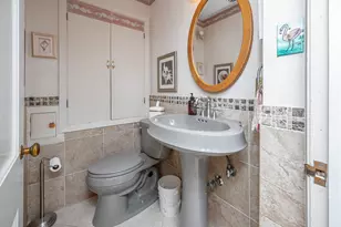 6041 N Santa Monica Blvd, Whitefish Bay, WI 53217 - Photo 23