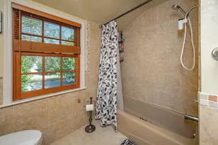 6041 N Santa Monica Blvd, Whitefish Bay, WI 53217 - Photo 31