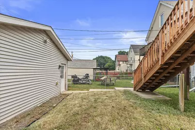 3750 E Barnard Ave, Cudahy, WI 53110 - Photo 11