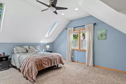 4628 W Fillmore Dr, Milwaukee, WI 53219 - Photo 17