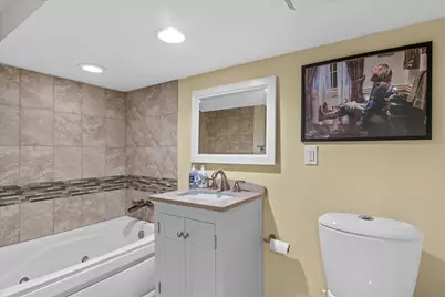 4628 W Fillmore Dr, Milwaukee, WI 53219 - Photo 25