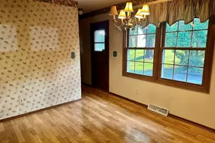 521 Alta Loma Dr, Thiensville, WI 53092 - Photo 21