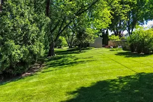 521 Alta Loma Dr, Thiensville, WI 53092 - Photo 7