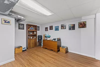 6265 S 38th St, Greenfield, WI 53221 - Photo 29