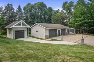 N5W27357 Northview Rd, Pewaukee, WI 53188 - Photo 5