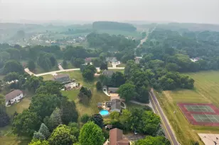 N5W27357 Northview Rd, Pewaukee, WI 53188 - Photo 71