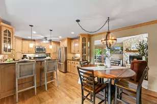 1722 Journeys Dr, Delafield, WI 53029 - Photo 11