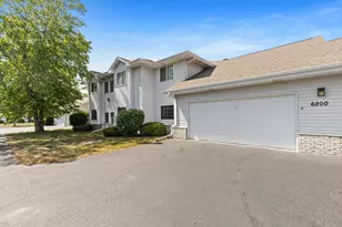 6200 S Creekside Dr, Cudahy, WI 53110 - Photo 21