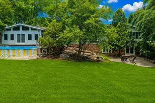 W212N10497 Parkland Cir, Germantown, WI 53017 - Photo 27