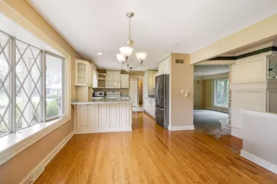 W212N10497  Parkland Cir, Germantown, WI 53017 - Photo 11