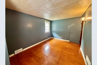 3735  Custer St, Manitowoc, WI 54220 - Photo 9