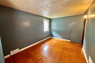 3735 Custer St, Manitowoc, WI 54220 - Photo 9
