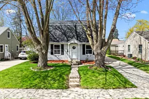 608 Pennsylvania Ave, West Bend, WI 53095 - Photo 21