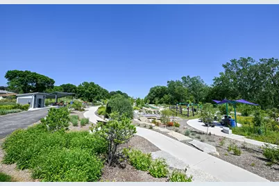 1531 N 116th St #1533, Wauwatosa, WI 53226 - Photo 37