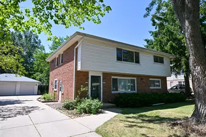 1531 N 116th St #1533, Wauwatosa, WI 53226 - Photo 1