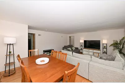 1531 N 116th St #1533, Wauwatosa, WI 53226 - Photo 7