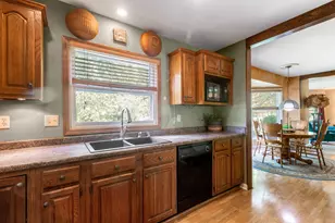 948 Cedar Dr, Burlington, WI 53105 - Photo 9