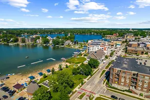 200 W Wisconsin Ave, Oconomowoc, WI 53066 - Photo 23