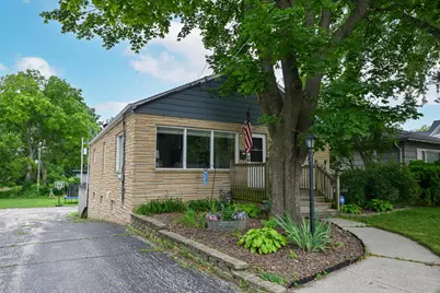 246  North Ave, Hartland, WI 53029 - Photo 3