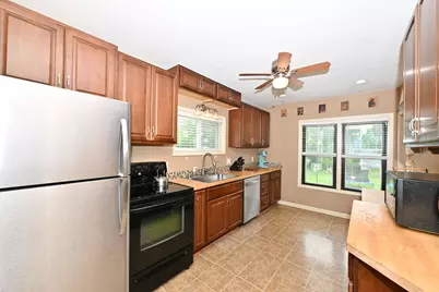 246  North Ave, Hartland, WI 53029 - Photo 11