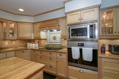 2945  Santa Maria Dr, Brookfield, WI 53005 - Photo 25