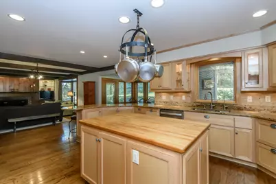 2945  Santa Maria Dr, Brookfield, WI 53005 - Photo 3