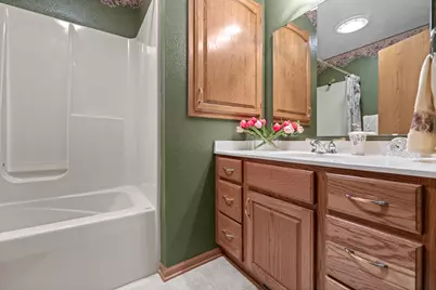 1912  Mapletree Rd, Howards Grove, WI 53083 - Photo 31