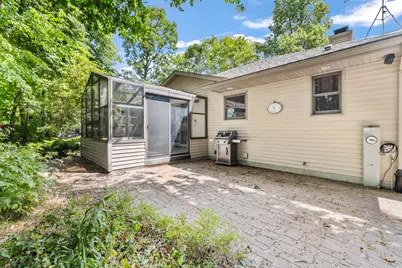 1912  Mapletree Rd, Howards Grove, WI 53083 - Photo 7