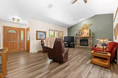 1912  Mapletree Rd, Howards Grove, WI 53083 - Photo 15