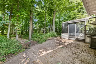 1912 Mapletree Rd, Howards Grove, WI 53083 - Photo 9