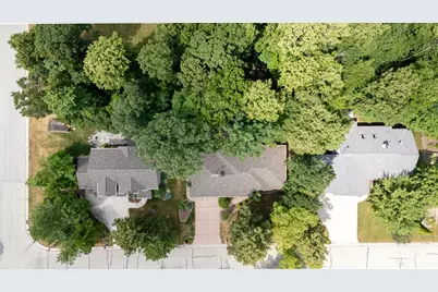1912  Mapletree Rd, Howards Grove, WI 53083 - Photo 11