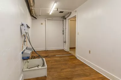 715 S 5th St, Milwaukee, WI 53204 - Photo 27