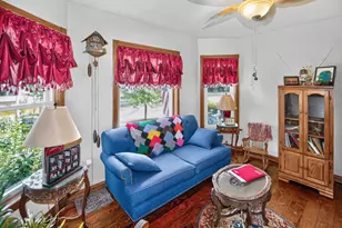 3463 N Bartlett Ave, Milwaukee, WI 53211 - Photo 7