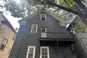 1912 W Rogers St, Milwaukee, WI 53204 - Photo 5