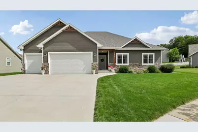 312  Coventry Cir, Johnson Creek, WI 53038 - Photo 1
