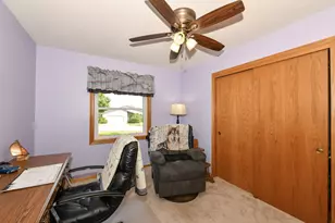 1732 Erin Ln, Waukesha, WI 53188 - Photo 19