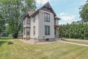 404 Grove St, Fort Atkinson, WI 53538 - Photo 23