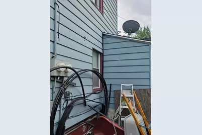 2233 S Woodward St, Milwaukee, WI 53207 - Photo 9
