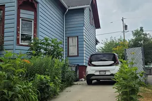 2233 S Woodward St, Milwaukee, WI 53207 - Photo 3