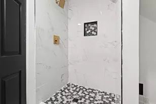 4726 W Eggert Pl., Milwaukee, WI 53218 - Photo 19