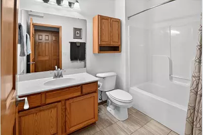8  Peregrine Ct, Madison, WI 53593 - Photo 23