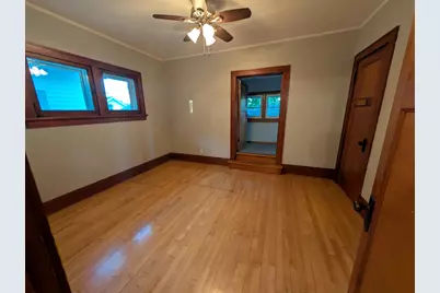 1418  N 57th St, Milwaukee, WI 53208 - Photo 11