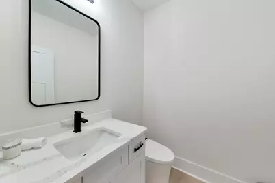 713  Greenview Cir, Geneva, WI 53147 - Photo 11