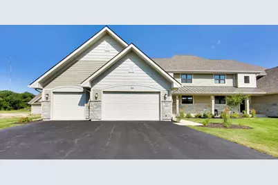 713  Greenview Cir, Geneva, WI 53147 - Photo 1