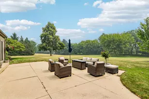 308 Copperfield Dr, Delafield, WI 53018 - Photo 53