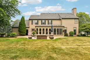 308 Copperfield Dr, Delafield, WI 53018 - Photo 57