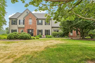 308 Copperfield Dr, Delafield, WI 53018 - Photo 1