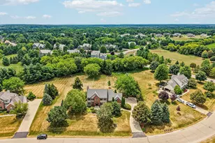 308 Copperfield Dr, Delafield, WI 53018 - Photo 69