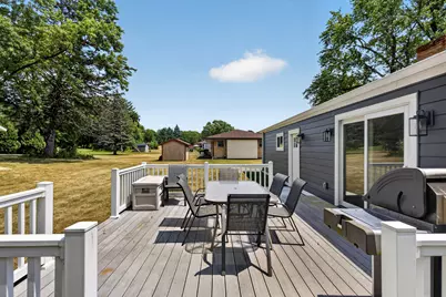 16000 W Santa Rosa Blvd, New Berlin, WI 53151 - Photo 35