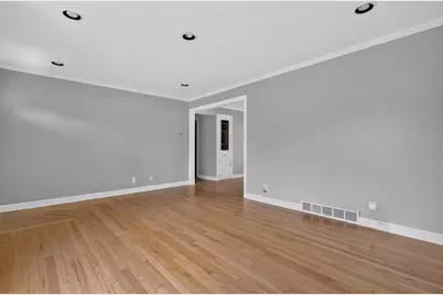 16000 W Santa Rosa Blvd, New Berlin, WI 53151 - Photo 19